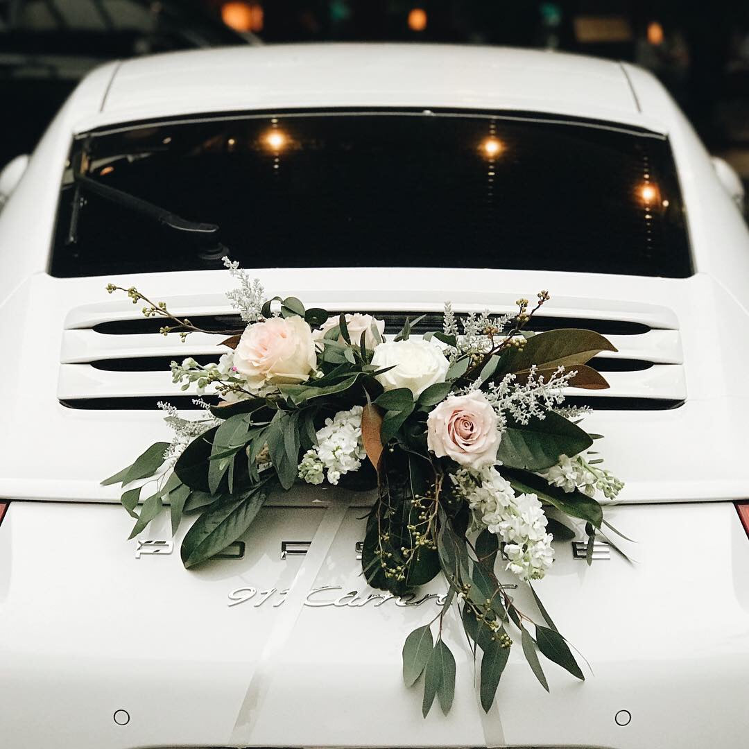 Getaway Car Decoration – bouquet floral studio